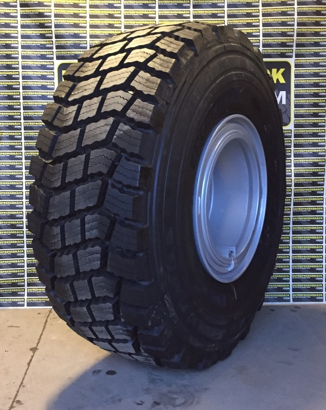 OTR Rim 19,50-25/2,5” 5-P for Huddig 1060/1260 (For tyre 23,5R25)Silver or Blac - Rim for Backhoe loader: picture 2 OTR Rim 19,50-25/2,5” 5-P for Huddig 1060/1260 (For tyre 23,5R25)Silver or Blac - Rim for Backhoe loader: picture 2