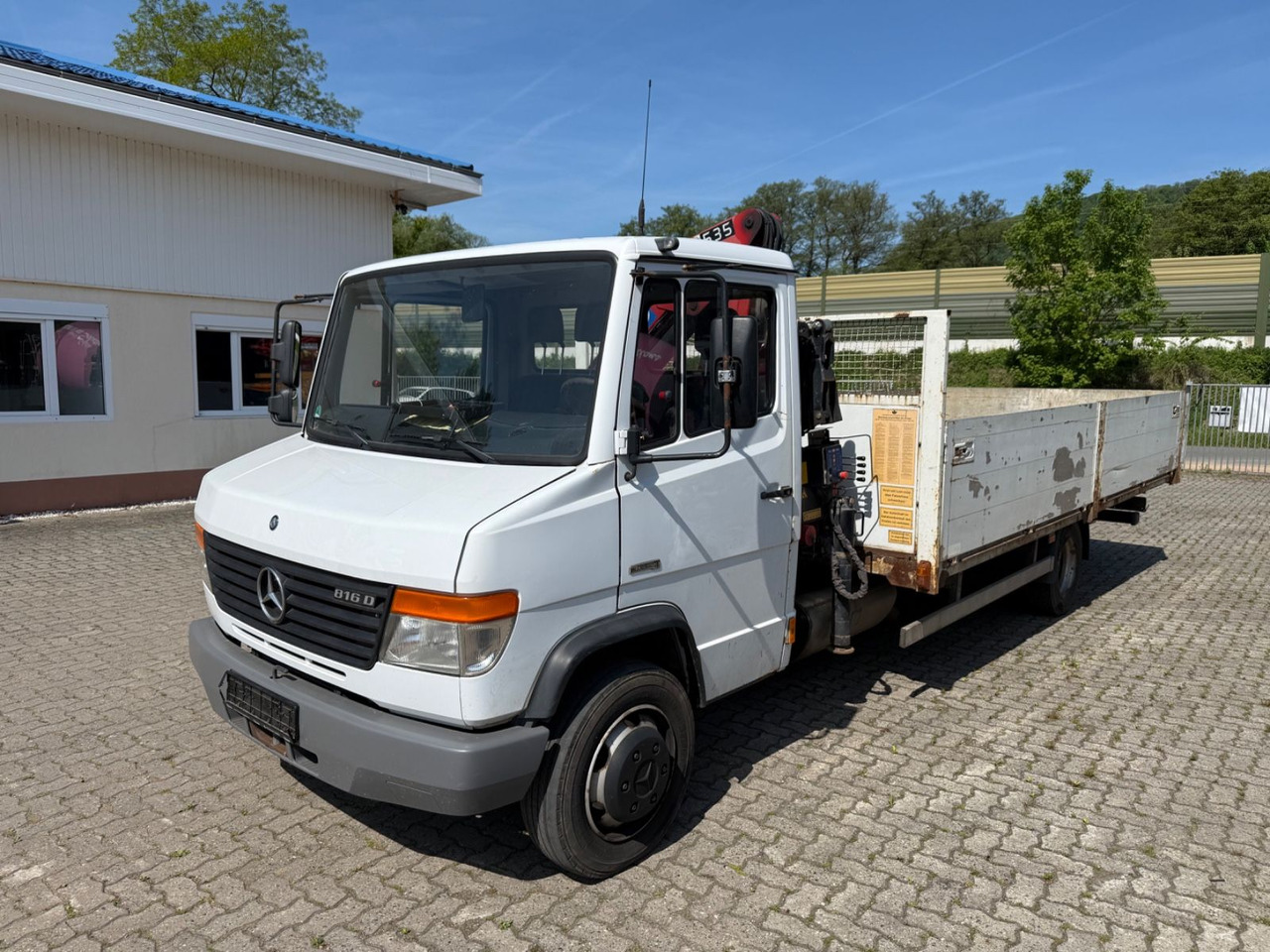 Mercedes-Benz 816 D - Open body delivery van: picture 1 Mercedes-Benz 816 D - Open body delivery van: picture 1