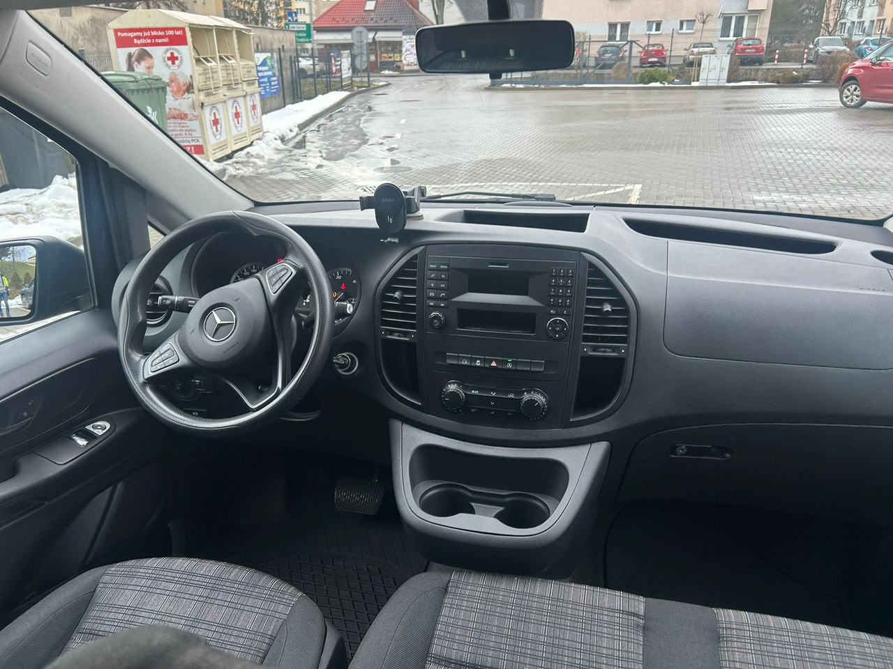 Mercedes-Benz VITO TOURER - People carrier: picture 5 Mercedes-Benz VITO TOURER - People carrier: picture 5