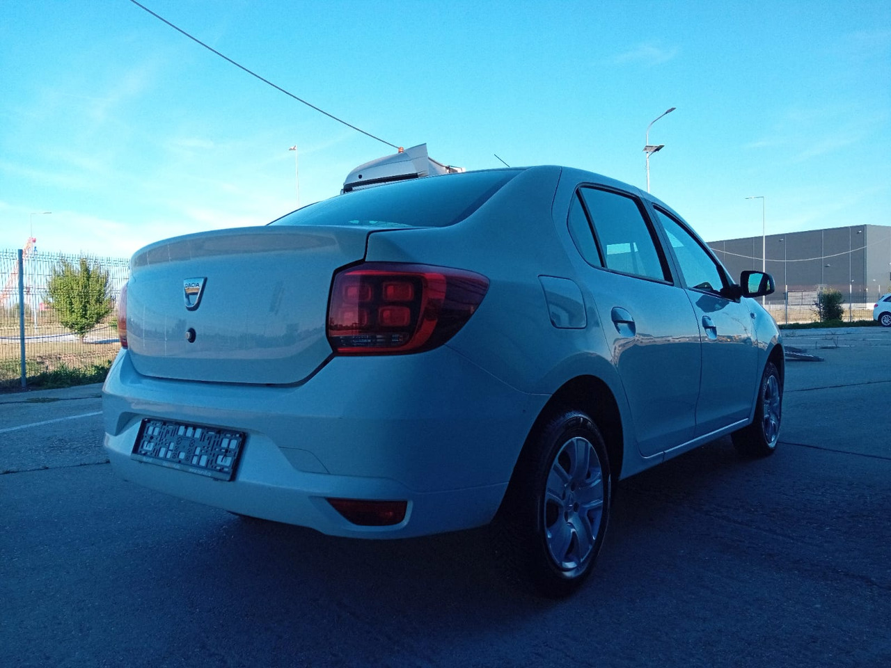 Dacia Logan 1.5 dCi, TOP ! - Saloon car: picture 3 Dacia Logan 1.5 dCi, TOP ! - Saloon car: picture 3