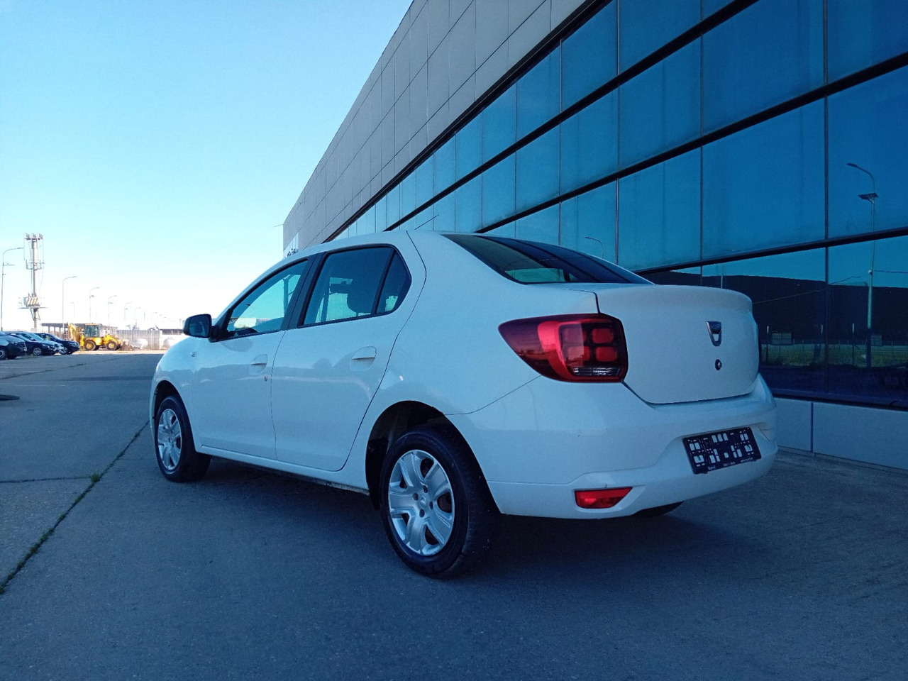 Dacia Logan 1.5 dCi, TOP ! - Saloon car: picture 2 Dacia Logan 1.5 dCi, TOP ! - Saloon car: picture 2