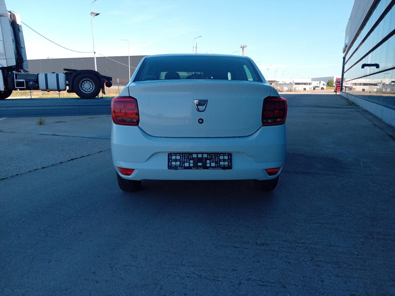 Dacia Logan 1.5 dCi, TOP ! - Saloon car: picture 5 Dacia Logan 1.5 dCi, TOP ! - Saloon car: picture 5
