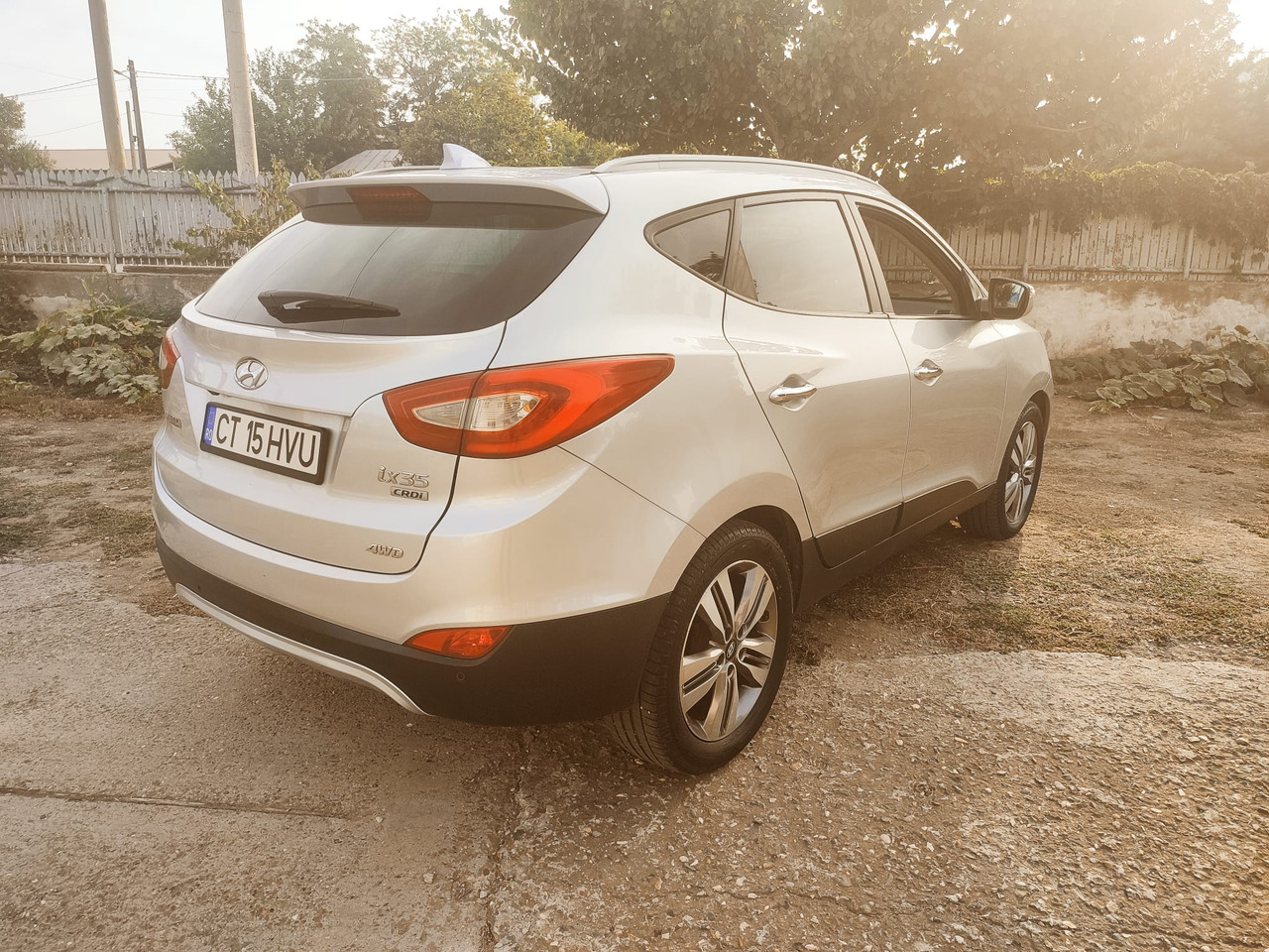 Hyundai IX35 - Saloon car: picture 5 Hyundai IX35 - Saloon car: picture 5