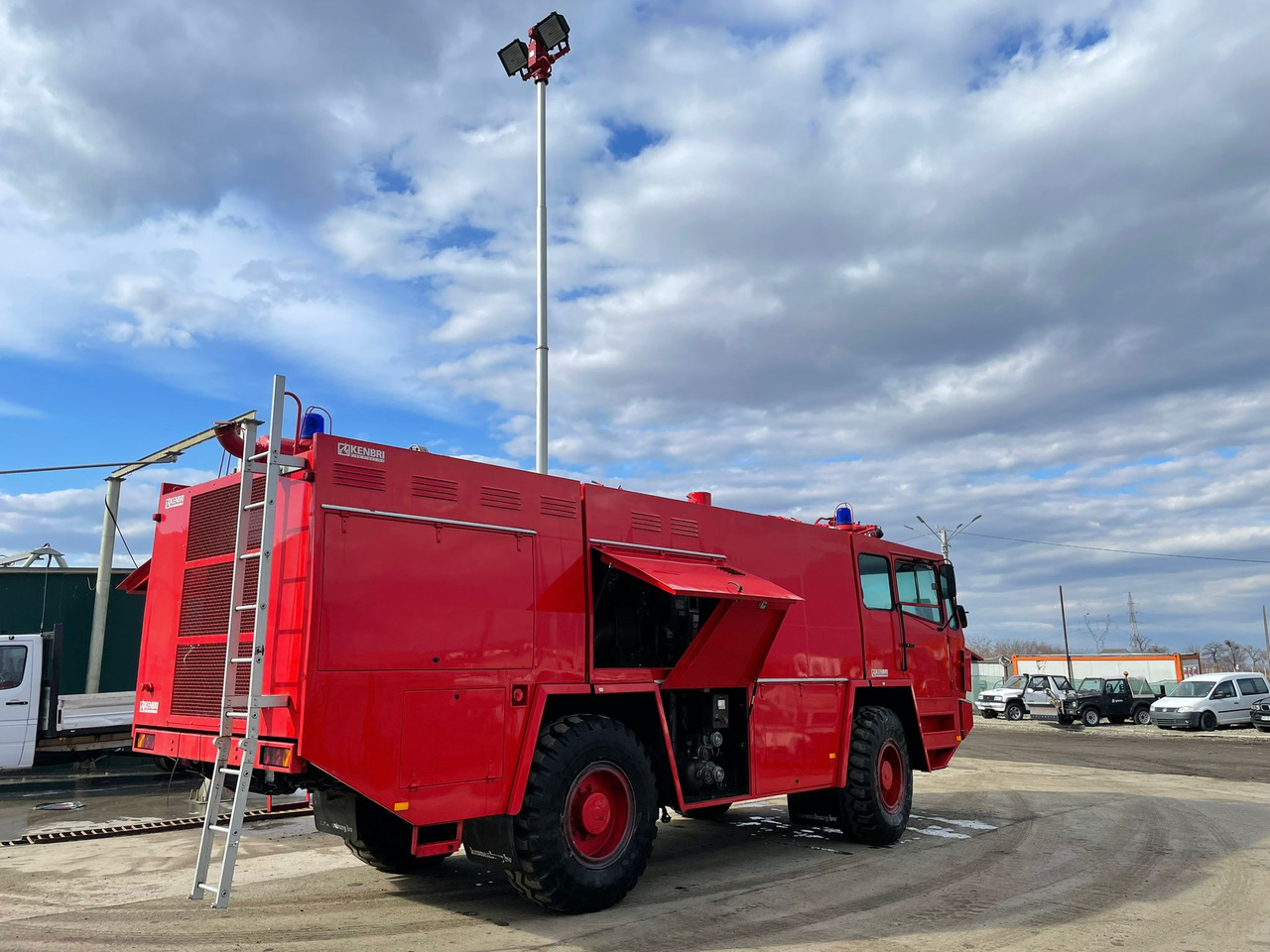 KRONENBURG K45 FIRE TRUCK - Fire engine: picture 5 KRONENBURG K45 FIRE TRUCK - Fire engine: picture 5