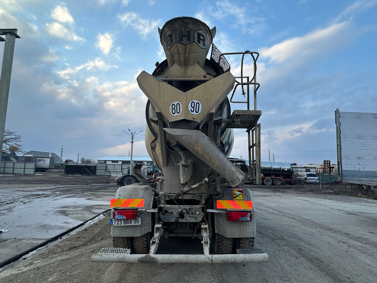 Concrete mixer truck MAN TGA Concrete Mixer: picture 14