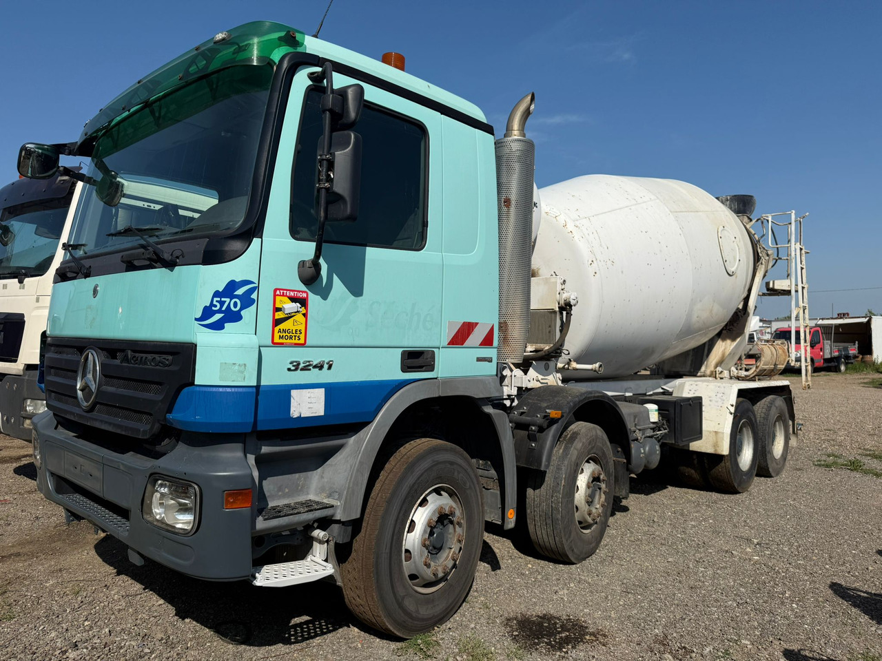 MERCEDES BENZ 3241 CONCRETE MIXER - Concrete mixer truck: picture 1 MERCEDES BENZ 3241 CONCRETE MIXER - Concrete mixer truck: picture 1