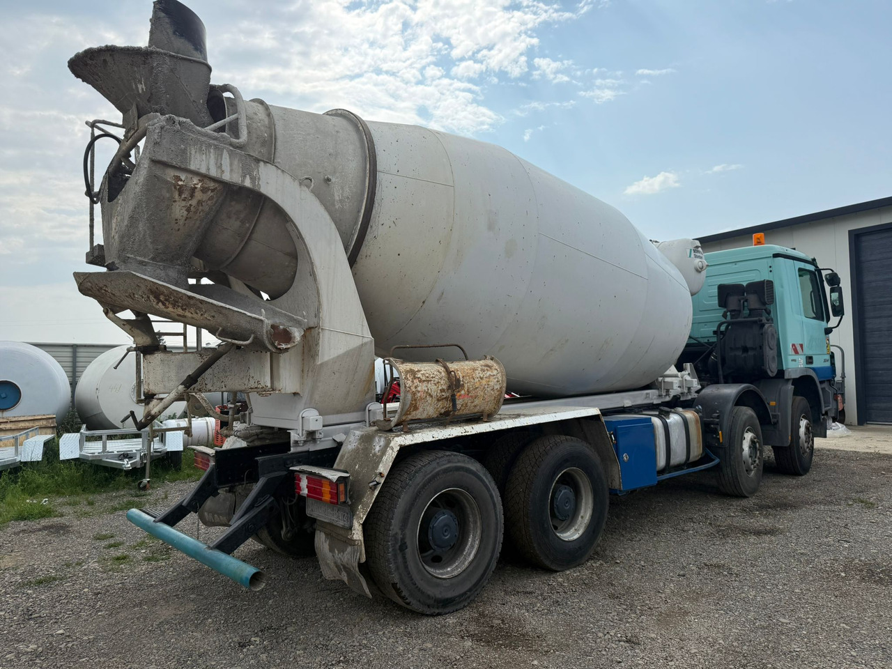 MERCEDES BENZ 3241 CONCRETE MIXER - Concrete mixer truck: picture 5 MERCEDES BENZ 3241 CONCRETE MIXER - Concrete mixer truck: picture 5