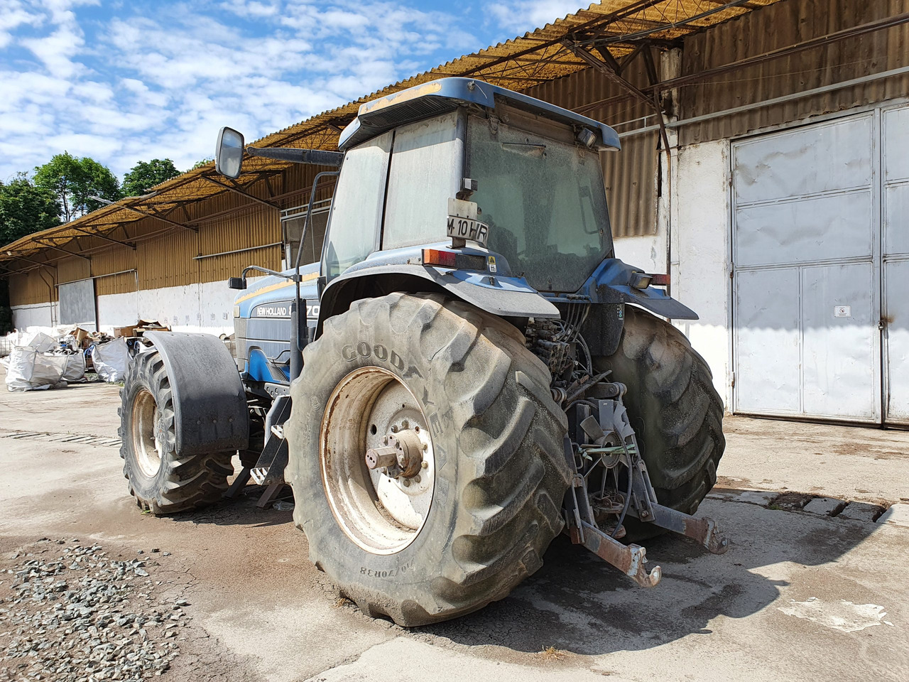NEW HOLLAND 8970 Tractor 4×4 - Farm tractor: picture 3 NEW HOLLAND 8970 Tractor 4×4 - Farm tractor: picture 3