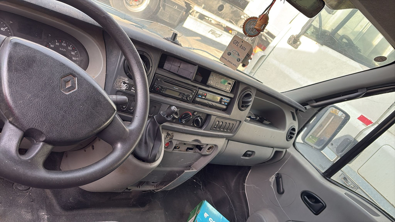 Refrigerated delivery van Renault Mascott: picture 7