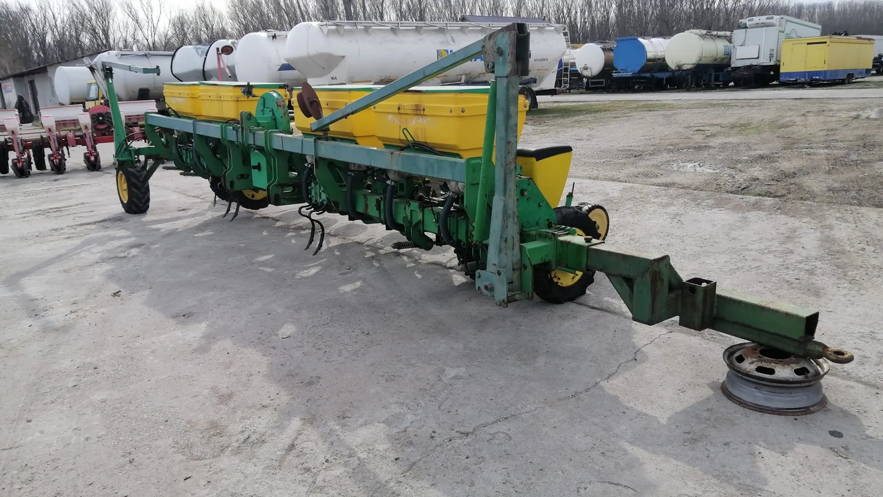 SFOGGIA GAMA PLUS 12/9m/12 Rows Seeding Machine - Precision seeder: picture 3 SFOGGIA GAMA PLUS 12/9m/12 Rows Seeding Machine - Precision seeder: picture 3