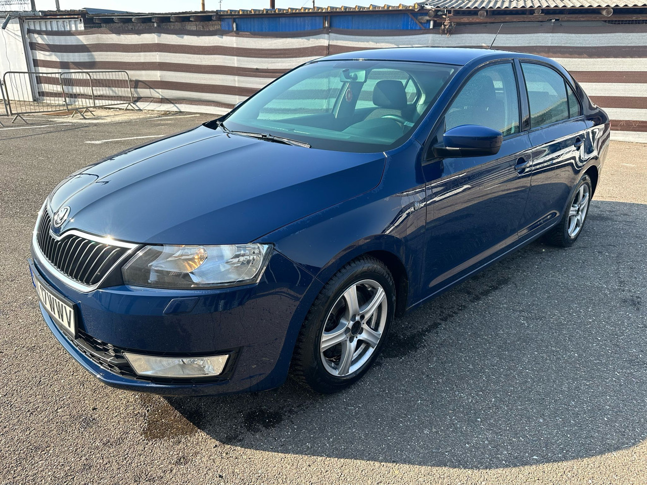 SKODA RAPID - Saloon car: picture 1 SKODA RAPID - Saloon car: picture 1