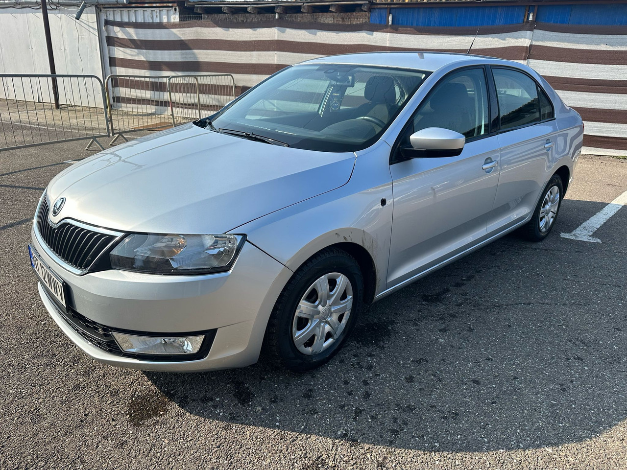 SKODA RAPID - Saloon car: picture 1 SKODA RAPID - Saloon car: picture 1