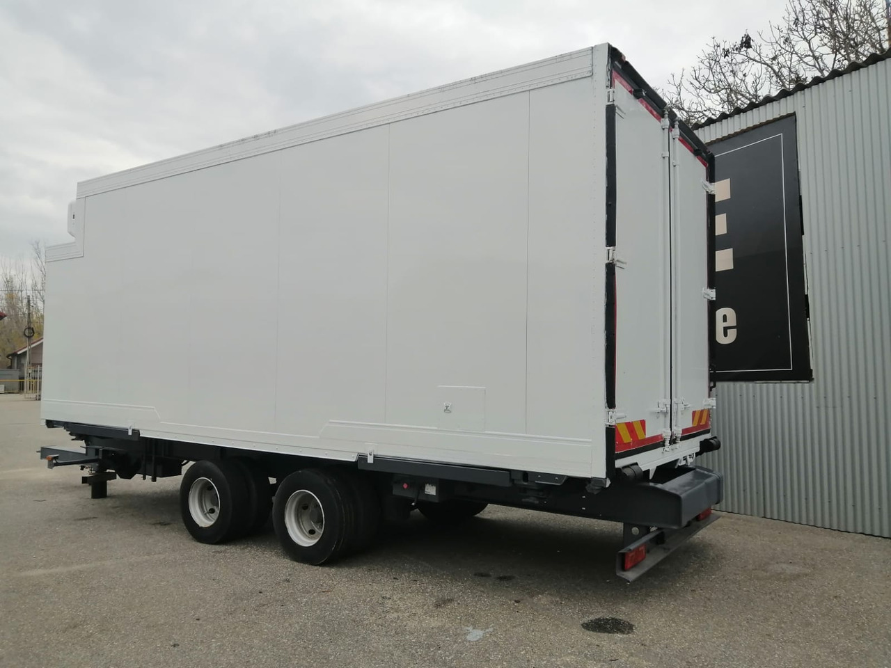 Schmitz Cargobull Container BDF Refrigerated, Meat Lines, Thermo King - Refrigerated trailer: picture 2 Schmitz Cargobull Container BDF Refrigerated, Meat Lines, Thermo King - Refrigerated trailer: picture 2