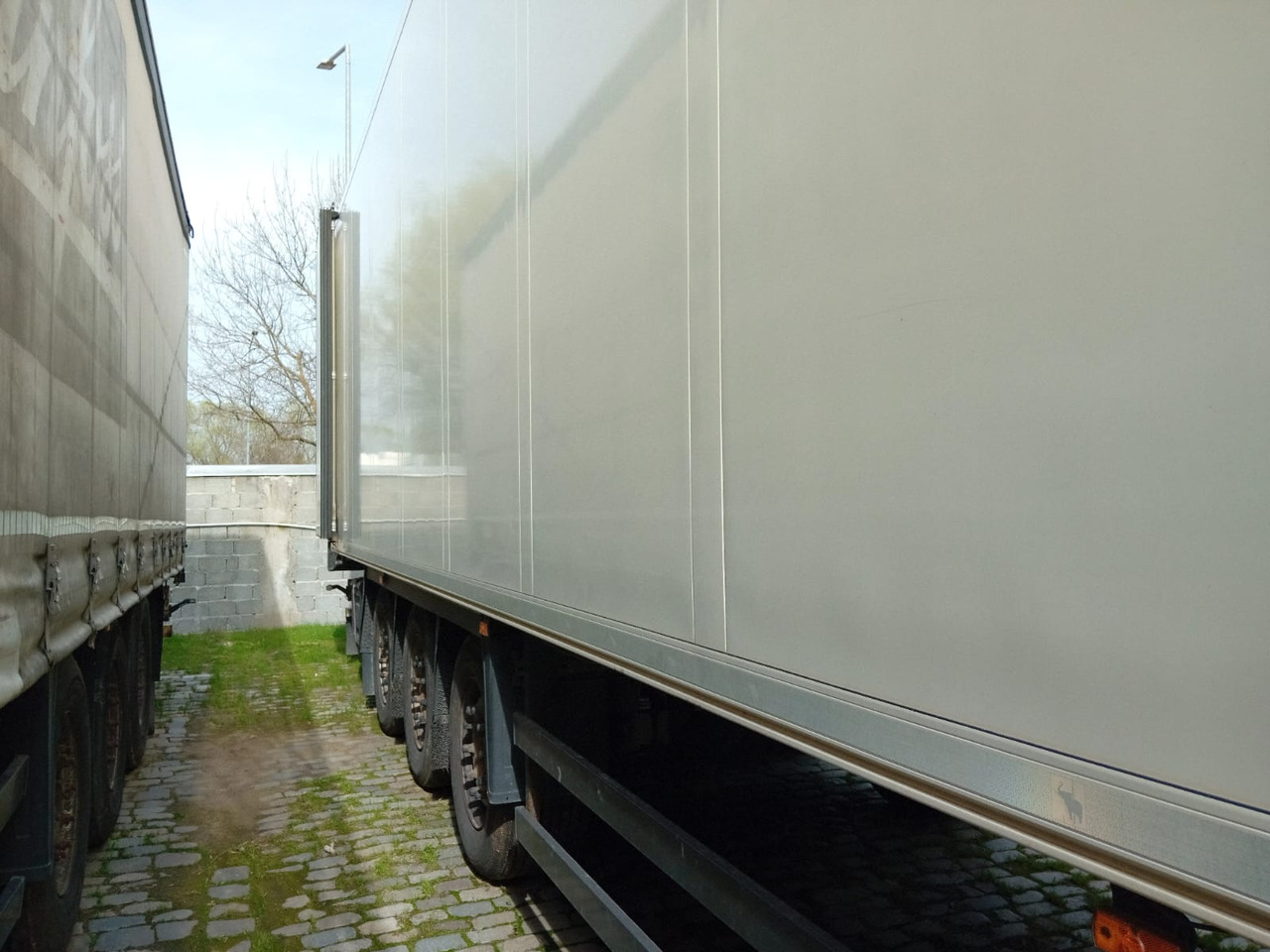 Schmitz Cargobull SCB S3B Refrigerated Semi-trailer - Refrigerated semi-trailer: picture 5 Schmitz Cargobull SCB S3B Refrigerated Semi-trailer - Refrigerated semi-trailer: picture 5