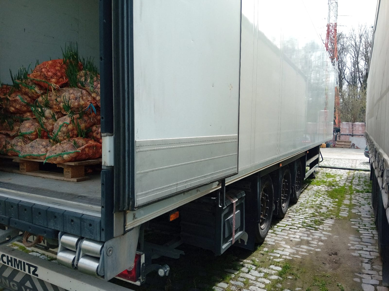 Schmitz Cargobull SCB S3B Refrigerated Semi-trailer - Refrigerated semi-trailer: picture 4 Schmitz Cargobull SCB S3B Refrigerated Semi-trailer - Refrigerated semi-trailer: picture 4