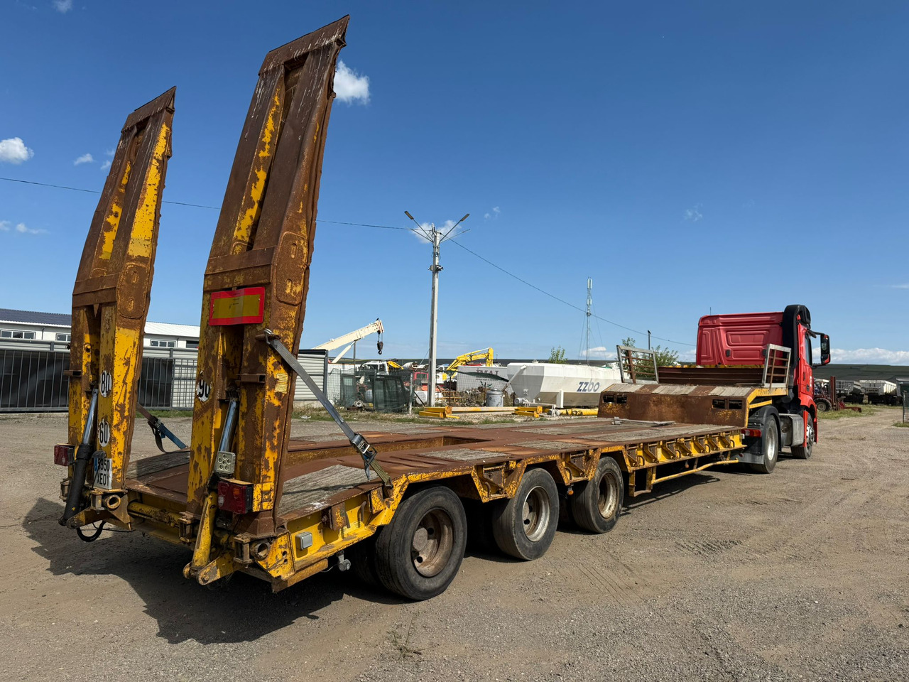 Mercedes-Benz Actros and Trailer ACTM Assembly - Tractor unit, Low loader semi-trailer: picture 2 Mercedes-Benz Actros and Trailer ACTM Assembly - Tractor unit, Low loader semi-trailer: picture 2