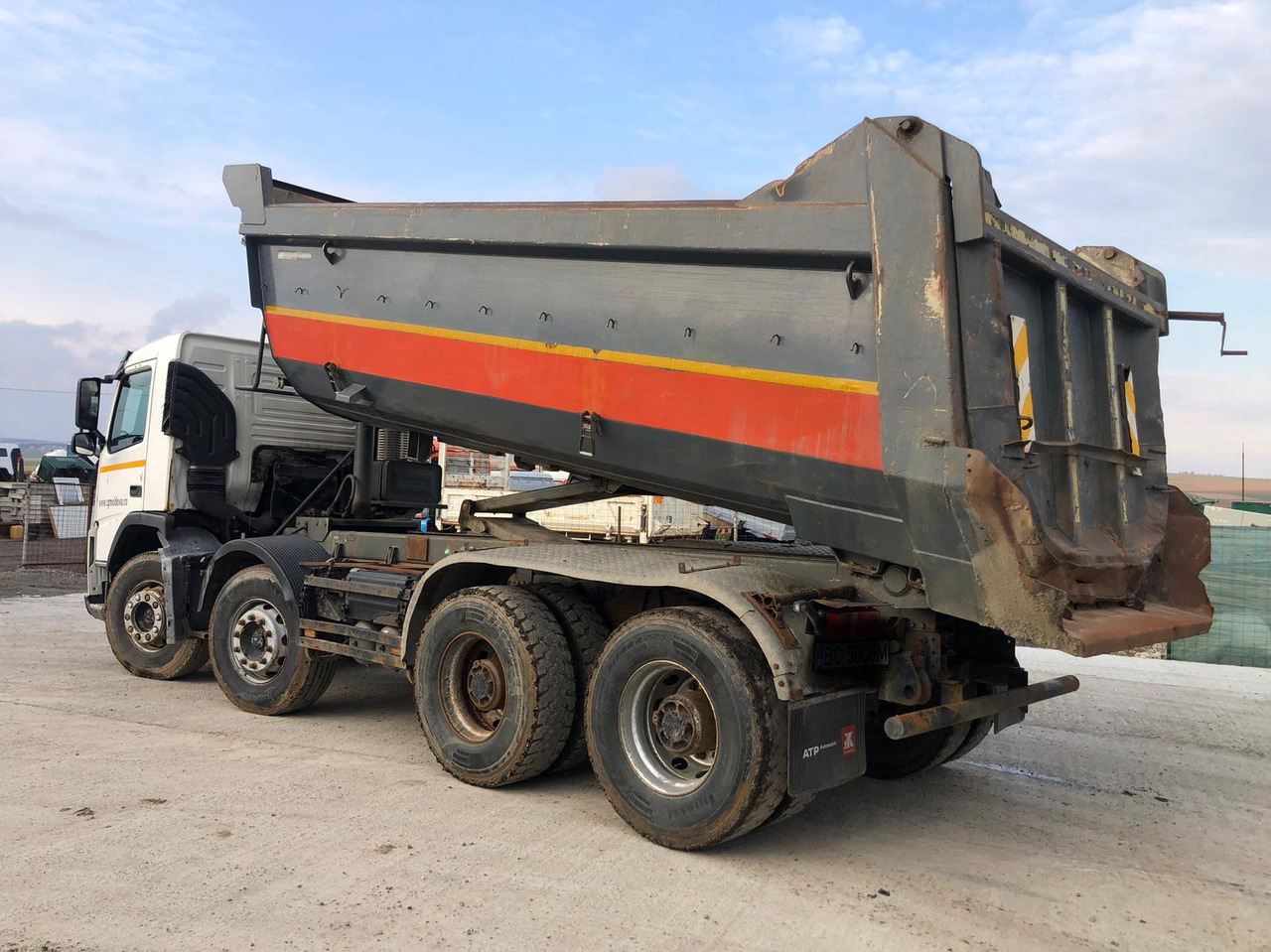VOLVO FM 420 Tipper - Tipper: picture 2 VOLVO FM 420 Tipper - Tipper: picture 2