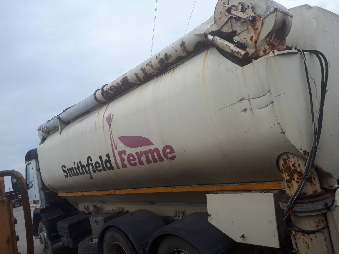 VOLVO FM12 Animal Feed Tank Truck - Tanker truck: picture 4 VOLVO FM12 Animal Feed Tank Truck - Tanker truck: picture 4