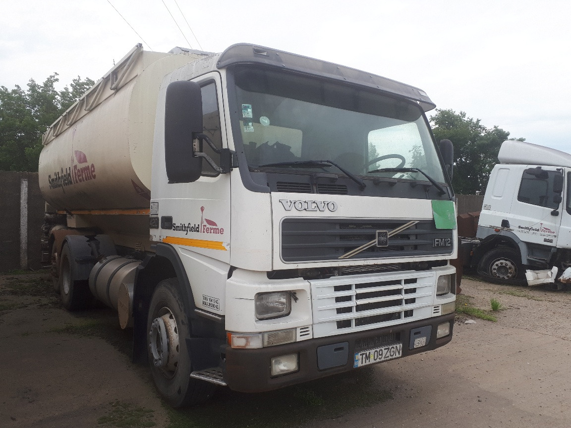 VOLVO FM12 Animal Feed Tank Truck - Tanker truck: picture 1 VOLVO FM12 Animal Feed Tank Truck - Tanker truck: picture 1