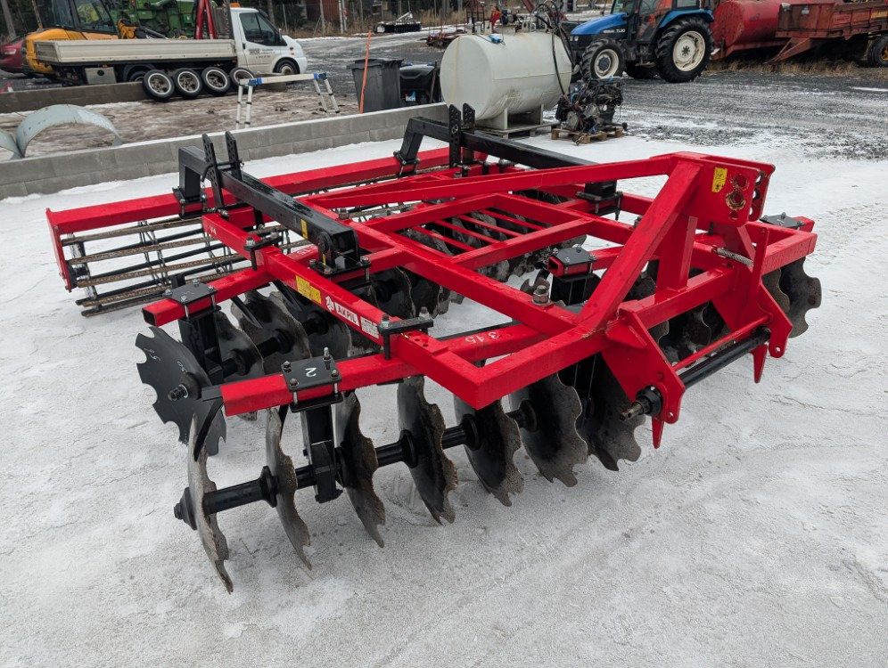 AKPIL V4 315cm lautasäes - Disc harrow: picture 3 AKPIL V4 315cm lautasäes - Disc harrow: picture 3
