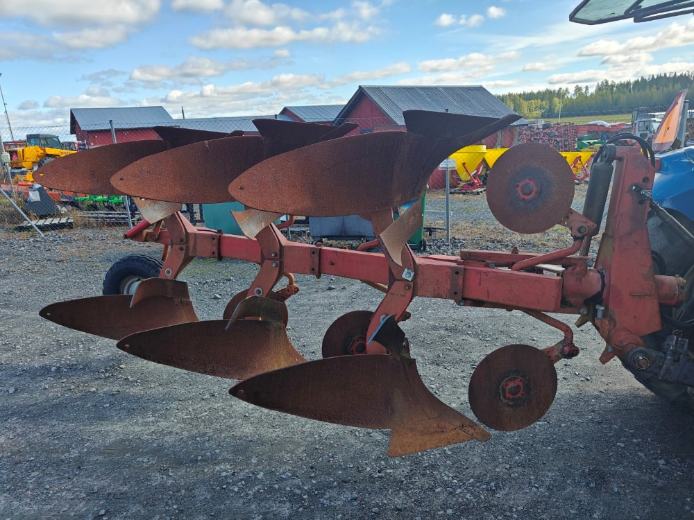 Agrolux RSD397FK kääntöaura 3-siipinen kuorimet ja kiekkoleikkurit, katso video! - Plough: picture 4 Agrolux RSD397FK kääntöaura 3-siipinen kuorimet ja kiekkoleikkurit, katso video! - Plough: picture 4