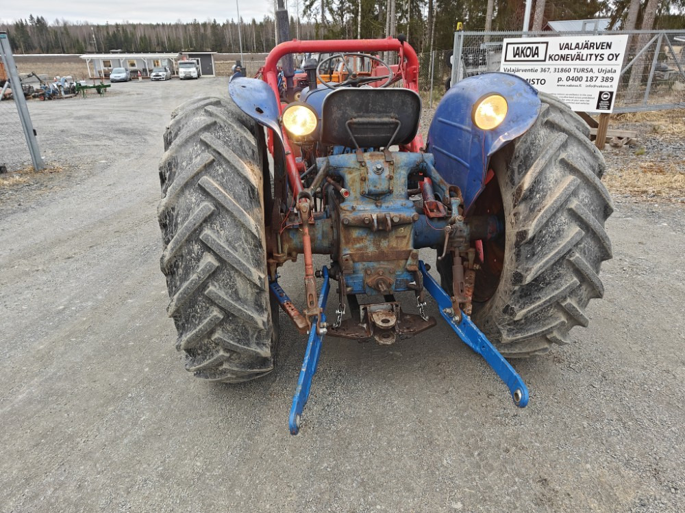 FORDSON Power Major - Farm tractor: picture 3 FORDSON Power Major - Farm tractor: picture 3