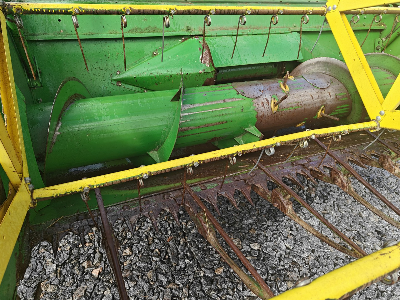 JOHN DEERE 942 - Combine harvester: picture 5 JOHN DEERE 942 - Combine harvester: picture 5