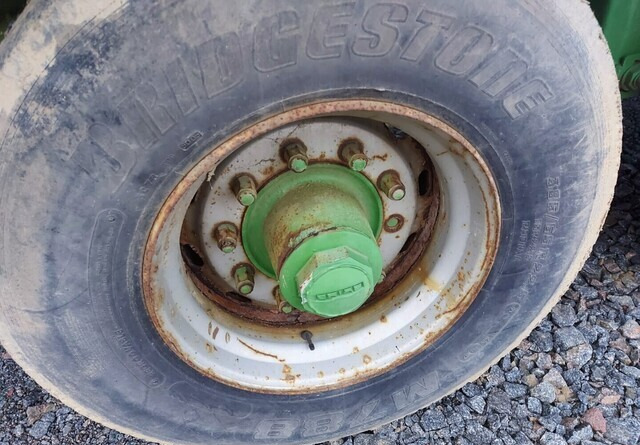 Dropside/ Flatbed trailer Jalkalavakärry 3-akselinen ilma-alustainen.: picture 13 Dropside/ Flatbed trailer Jalkalavakärry 3-akselinen ilma-alustainen.: picture 13