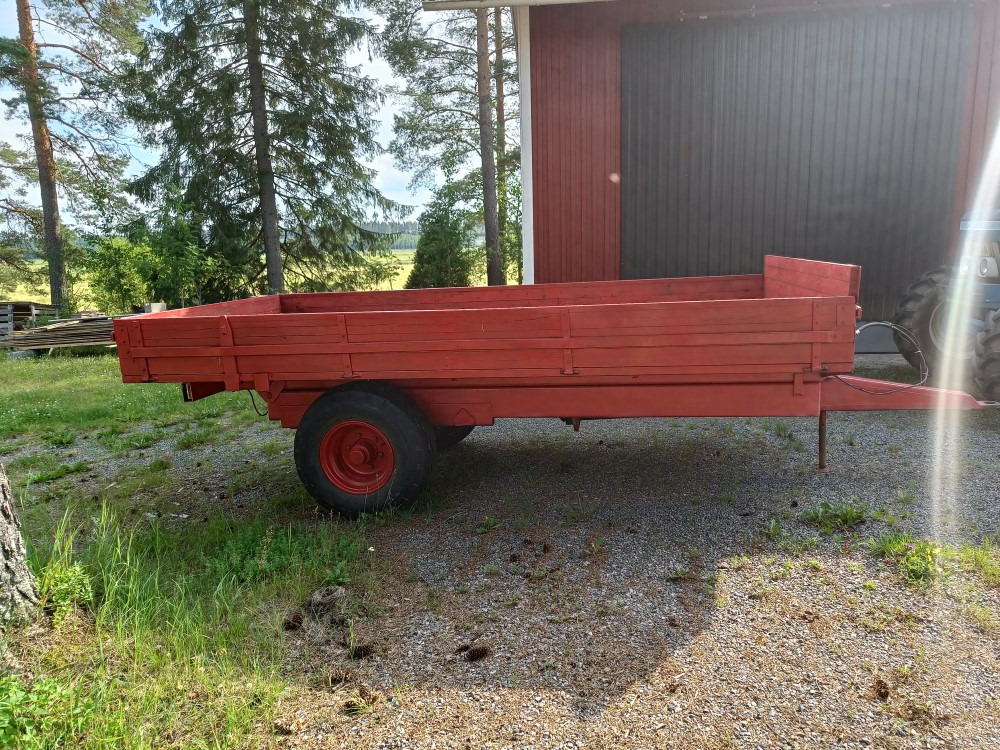 Kipa kippikärry 1-akselinen, kantavuus 7000kg, siisti kärry - Farm tipping trailer/ Dumper: picture 2 Kipa kippikärry 1-akselinen, kantavuus 7000kg, siisti kärry - Farm tipping trailer/ Dumper: picture 2