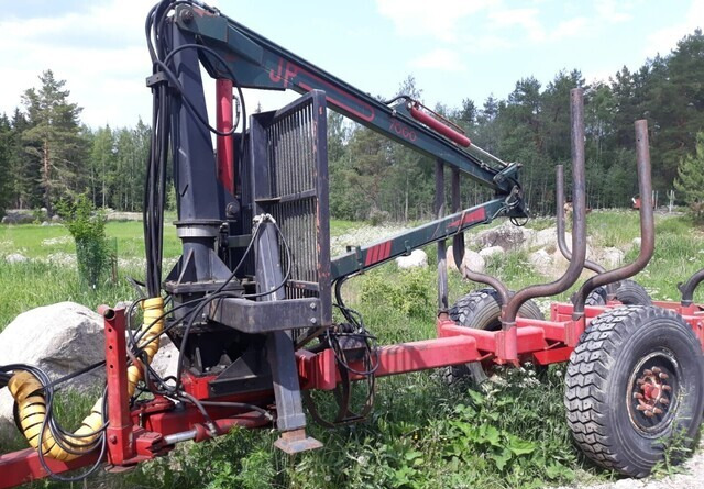 Metsäkärrypaketti JP7000 - todella järeä paketti - Forestry trailer: picture 1 Metsäkärrypaketti JP7000 - todella järeä paketti - Forestry trailer: picture 1