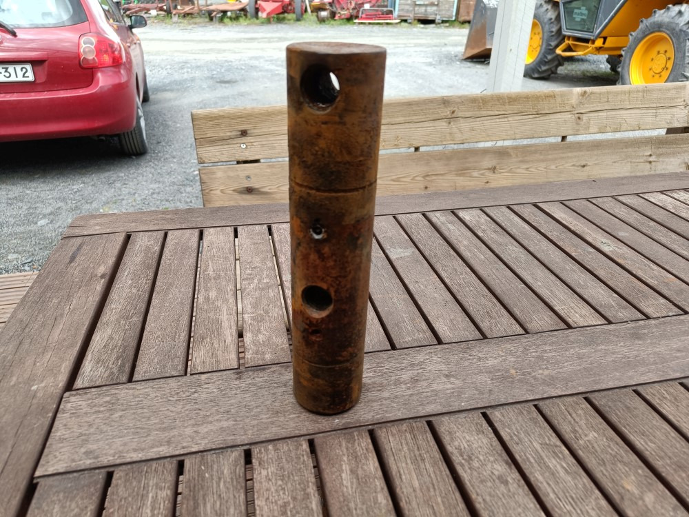 Överum CV398H paluuauran keskitappi - Spare parts for Plough: picture 2 Överum CV398H paluuauran keskitappi - Spare parts for Plough: picture 2