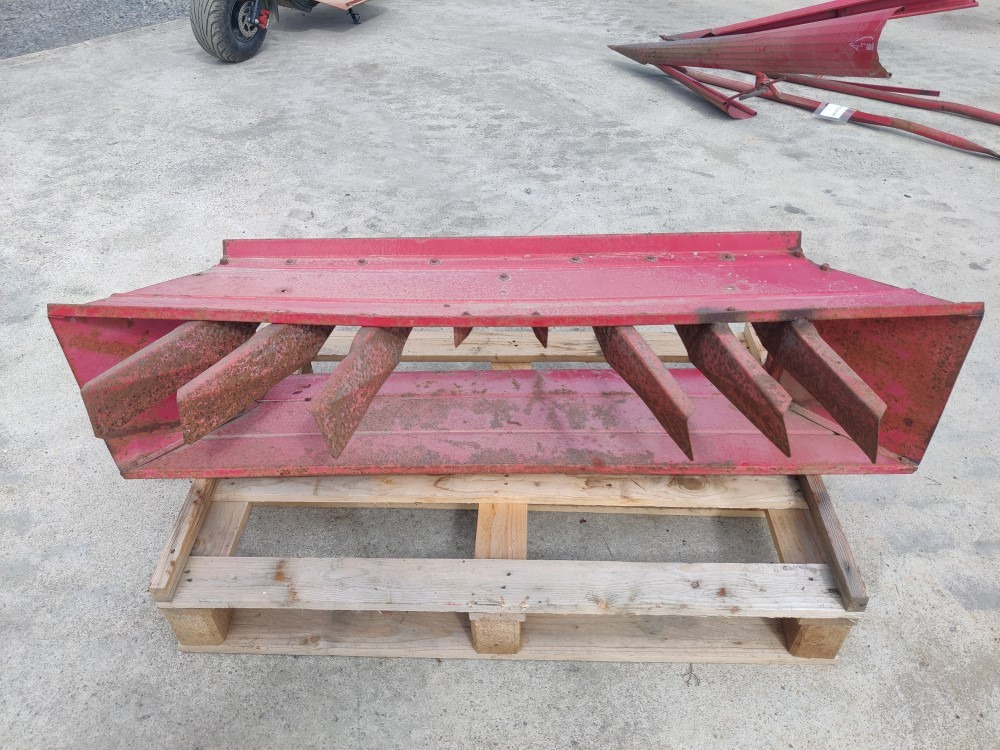 Sampo 410 silppurin takapelti - Spare parts for Combine harvester: picture 4 Sampo 410 silppurin takapelti - Spare parts for Combine harvester: picture 4