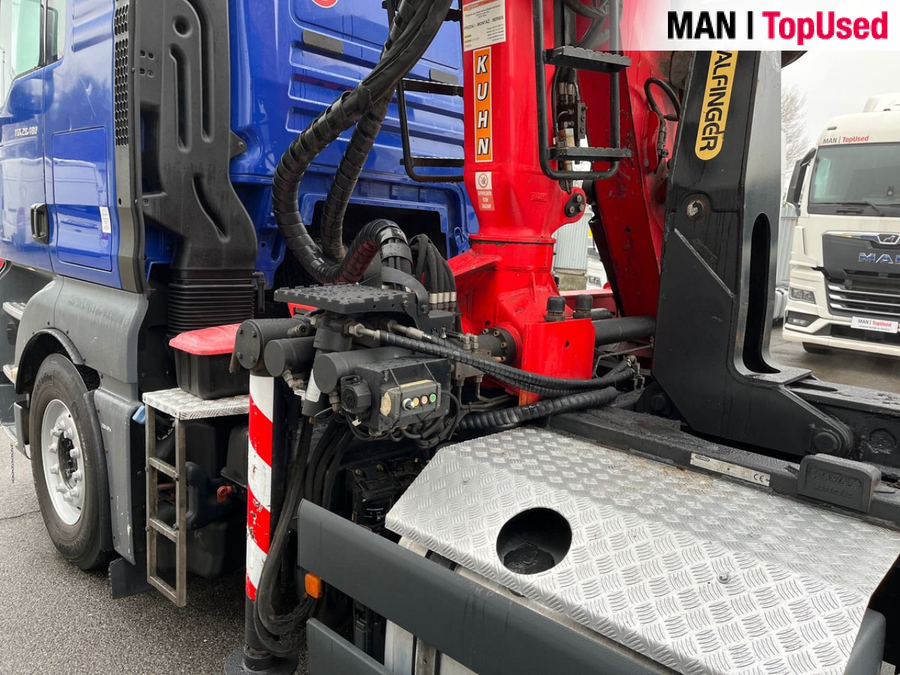 MAN TGX 28.480 6X2-2 BL EPSILON Euro6 Intarder Klima - Crane truck, Hook lift truck: picture 4 MAN TGX 28.480 6X2-2 BL EPSILON Euro6 Intarder Klima - Crane truck, Hook lift truck: picture 4