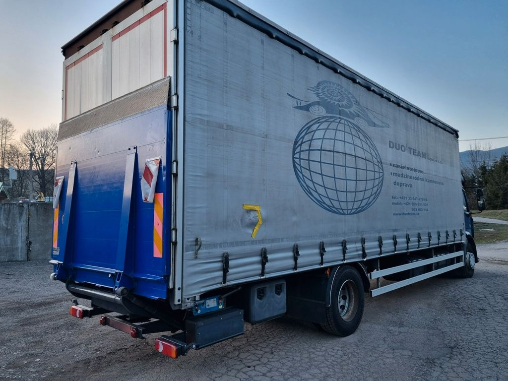 Renault MIDLUM 300.18 DXi 9m platform + LBW - Curtain side truck: picture 4 Renault MIDLUM 300.18 DXi 9m platform + LBW - Curtain side truck: picture 4