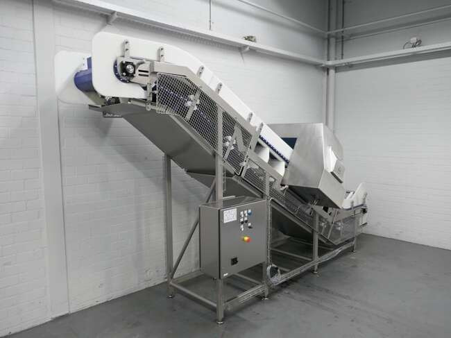 GEA / Loma BeltLoader with metal detector BeltLoader F3 - Food processing equipment: picture 3 GEA / Loma BeltLoader with metal detector BeltLoader F3 - Food processing equipment: picture 3