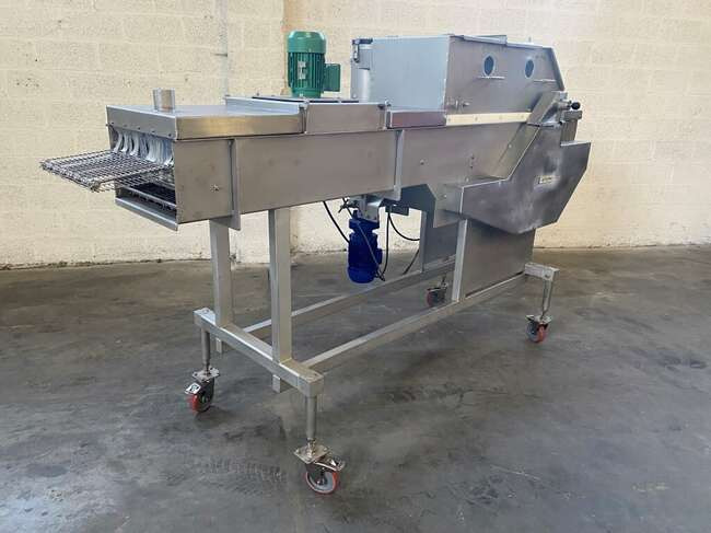 Stork preduster TFM400 - Food processing equipment: picture 3 Stork preduster TFM400 - Food processing equipment: picture 3