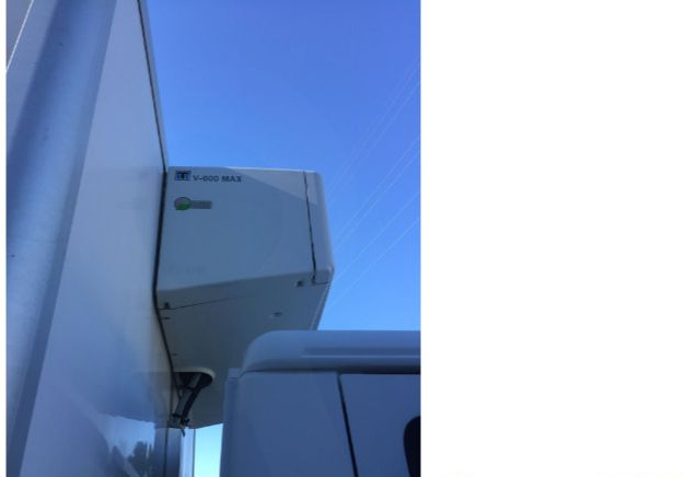 Iveco EUROCARGOeurocargo 100e19 - Isothermal truck: picture 3 Iveco EUROCARGOeurocargo 100e19 - Isothermal truck: picture 3