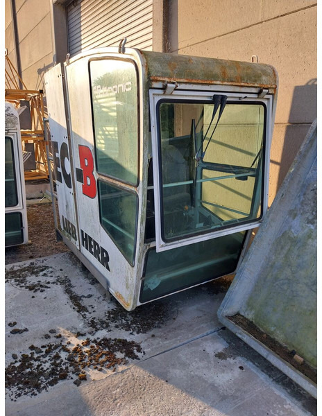 Liebherr 71/90/110EC-B cabin - Tower crane: picture 4 Liebherr 71/90/110EC-B cabin - Tower crane: picture 4