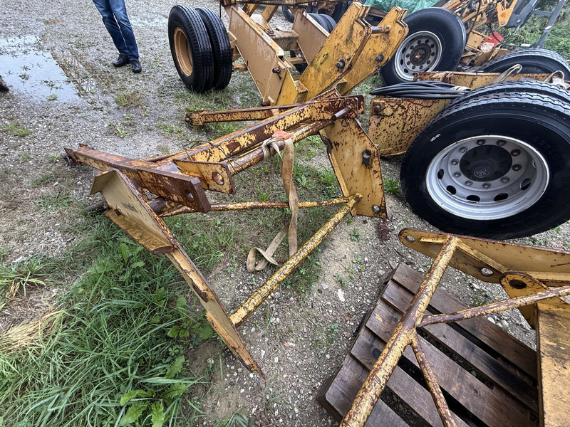 Potain axel, adapters - Self-erecting tower crane: picture 4 Potain axel, adapters - Self-erecting tower crane: picture 4