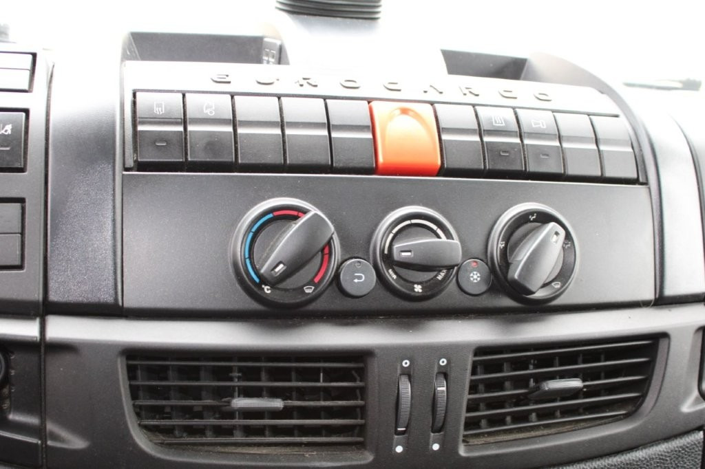 Curtain side truck IVECO EUROCARGO 160 E320 + AGADOS: picture 7
