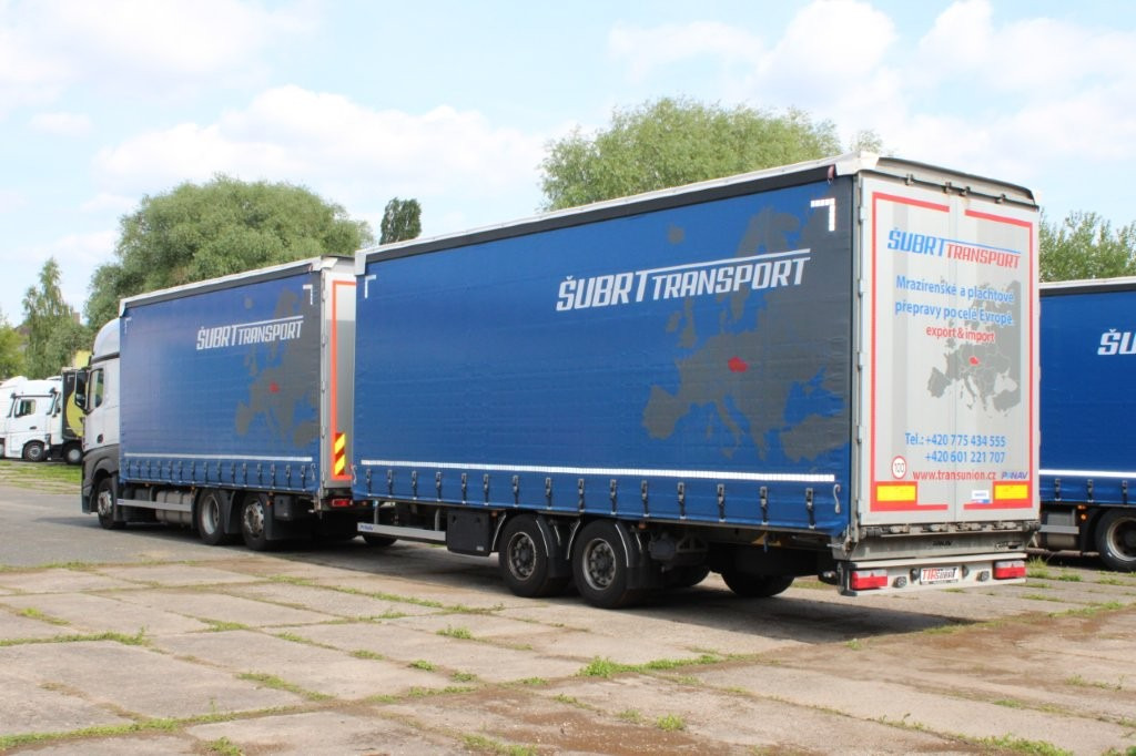 Mercedes-Benz Actros 2542 NAVIGACE + PANAV TVK 18 M (8,20m x 2,4 - Curtain side truck, Curtainsider trailer: picture 5 Mercedes-Benz Actros 2542 NAVIGACE + PANAV TVK 18 M (8,20m x 2,4 - Curtain side truck, Curtainsider trailer: picture 5