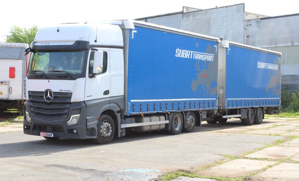 Mercedes-Benz Actros 2542 NAVIGACE + PANAV TVK 18 M (8,20m x 2,4 - Curtain side truck, Curtainsider trailer: picture 3 Mercedes-Benz Actros 2542 NAVIGACE + PANAV TVK 18 M (8,20m x 2,4 - Curtain side truck, Curtainsider trailer: picture 3