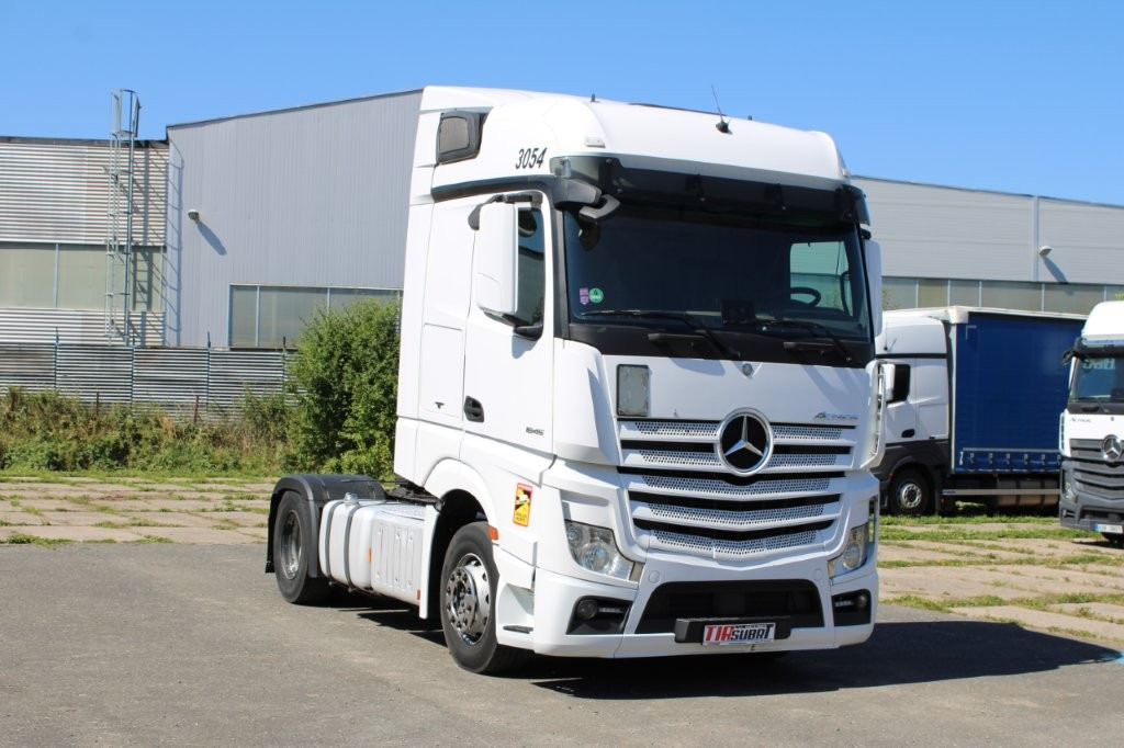 Mercedes-Benz ACTROS 1845 - Tractor unit: picture 1 Mercedes-Benz ACTROS 1845 - Tractor unit: picture 1