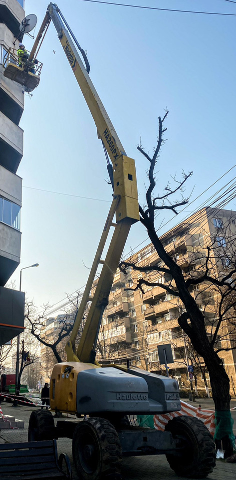 HAULOTTE 260 PX - Articulated boom lift: picture 3 HAULOTTE 260 PX - Articulated boom lift: picture 3