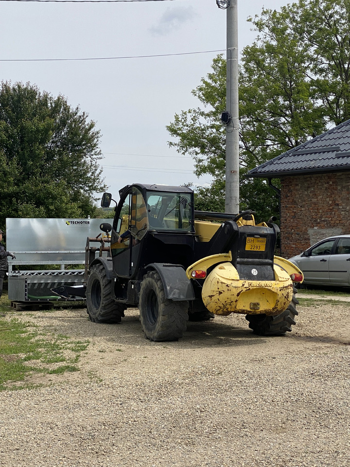 HAULOTTE HTL 4017 - Telescopic handler: picture 3 HAULOTTE HTL 4017 - Telescopic handler: picture 3