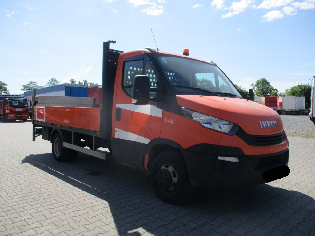 IVECO DAILY 35-140 - Open body delivery van: picture 2 IVECO DAILY 35-140 - Open body delivery van: picture 2