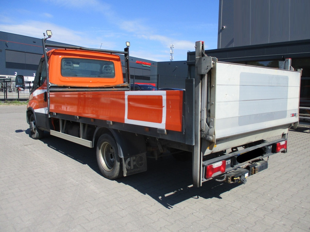 IVECO DAILY 35-140 - Open body delivery van: picture 5 IVECO DAILY 35-140 - Open body delivery van: picture 5