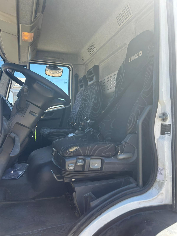 Crane truck, Tipper IVECO EUROCARGO 160E28: picture 50