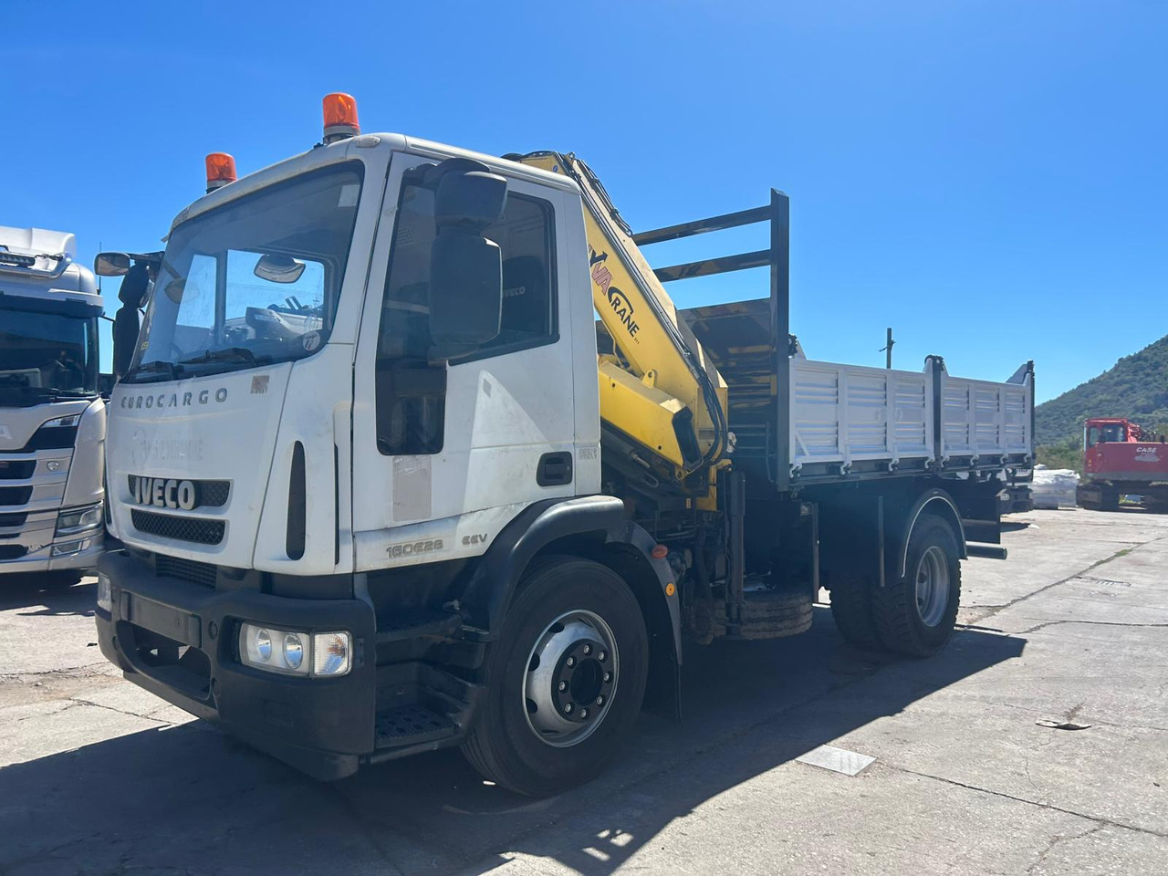 Crane truck, Tipper IVECO EUROCARGO 160E28: picture 19