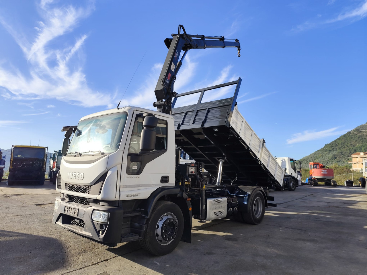 IVECO EUROCARGO 180-250 - Crane truck, Crane truck: picture 1 IVECO EUROCARGO 180-250 - Crane truck, Crane truck: picture 1
